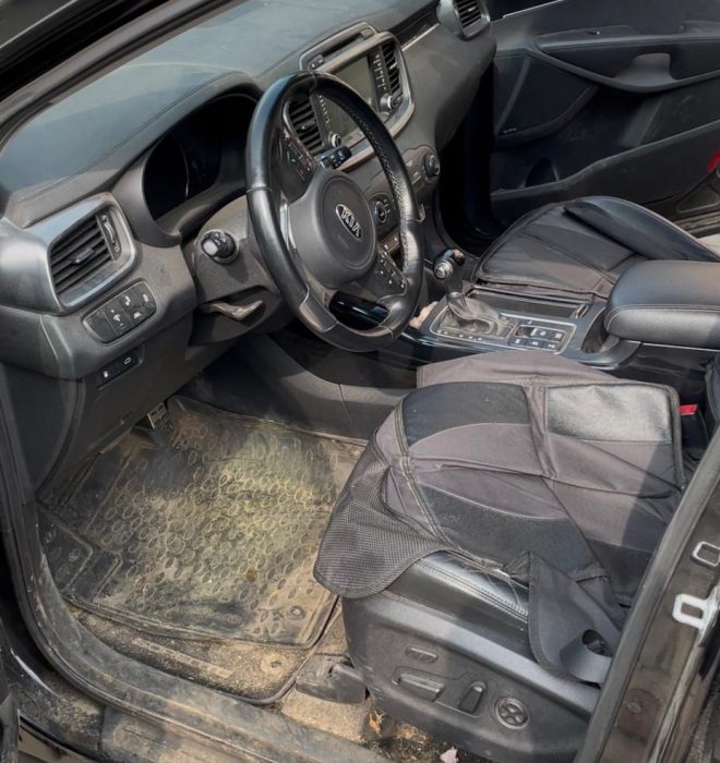 06356519-a2a1-4e40-8d7d-2e51d76f34a9